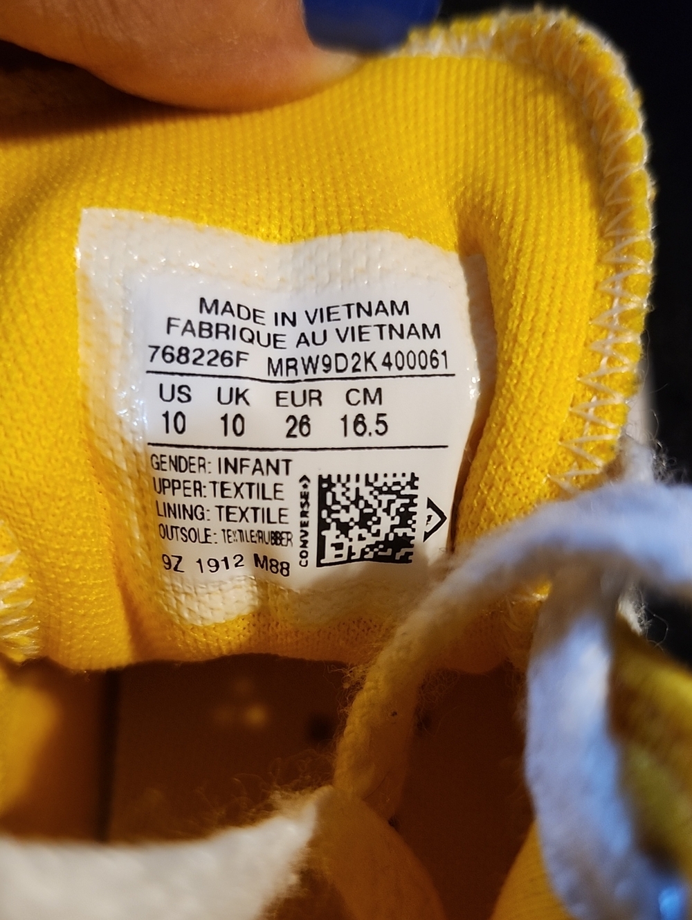 Converse Toddler Sz 10 - Picture 5 of 9